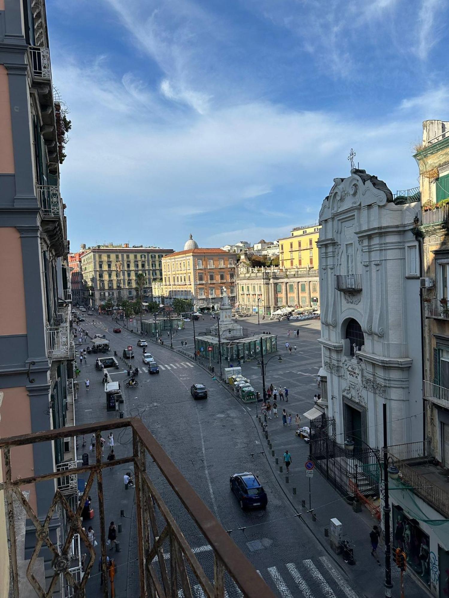 Maison Toledo Suites Nápoly Kültér fotó