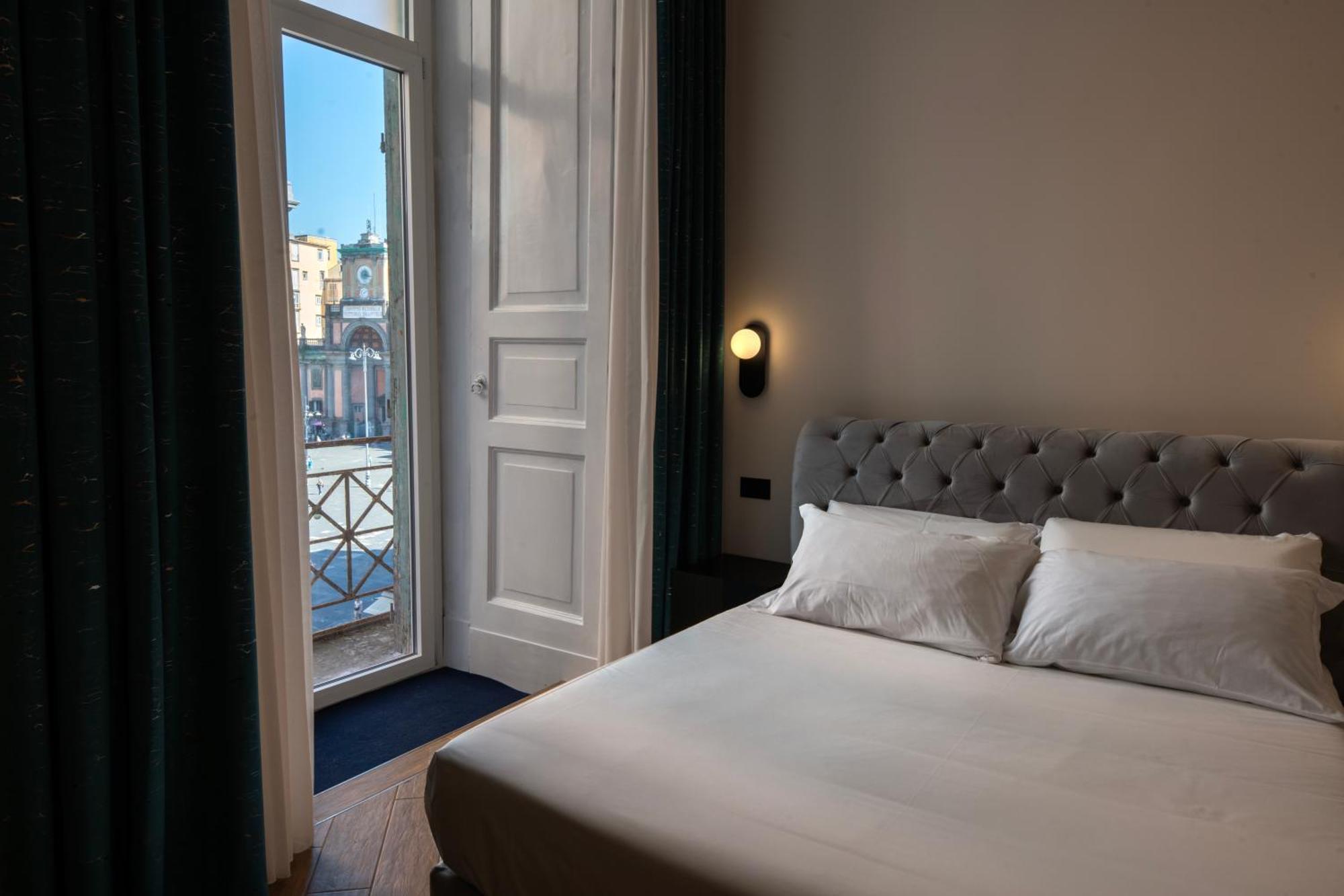 Maison Toledo Suites Nápoly Kültér fotó